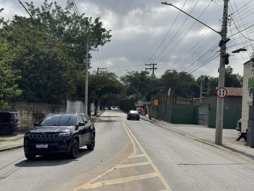 Trecho crítico da Avenida Malek Assad será interditado para obras de reforma completa do asfalto
