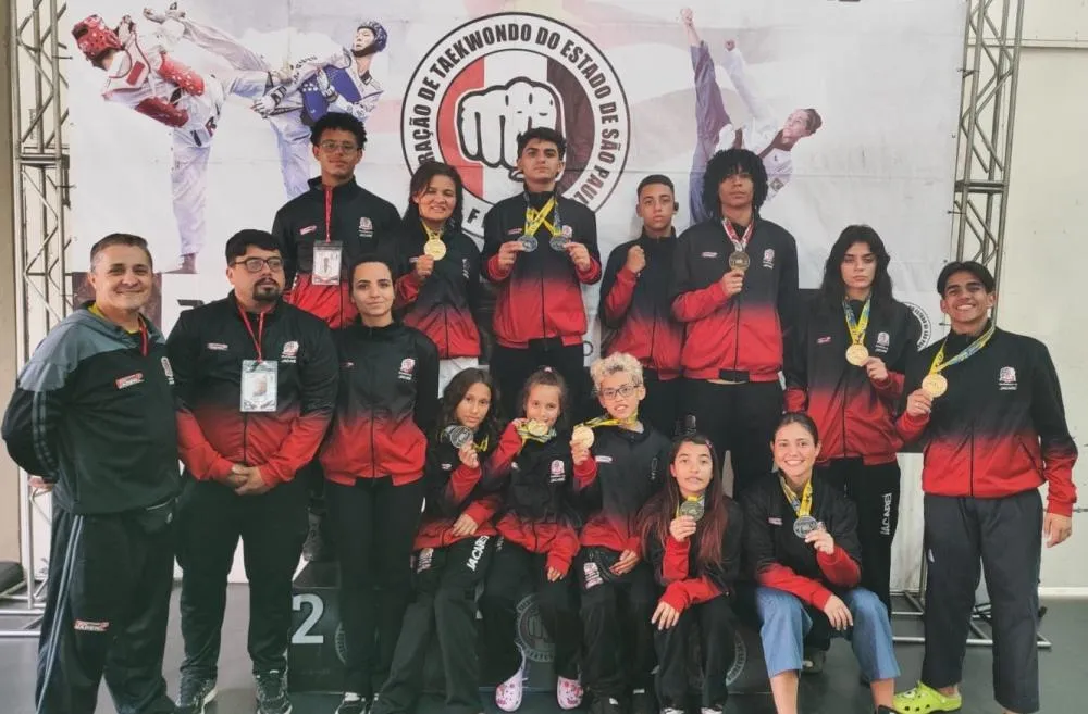 Equipe de Taekwondo de Jacareí conquista cinco ouros em final estadual